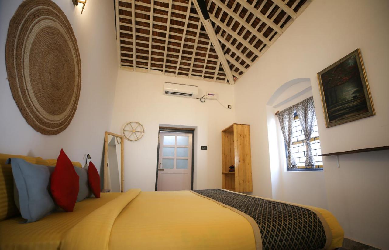 Craft Hostels อันจูนา ภายนอก รูปภาพ