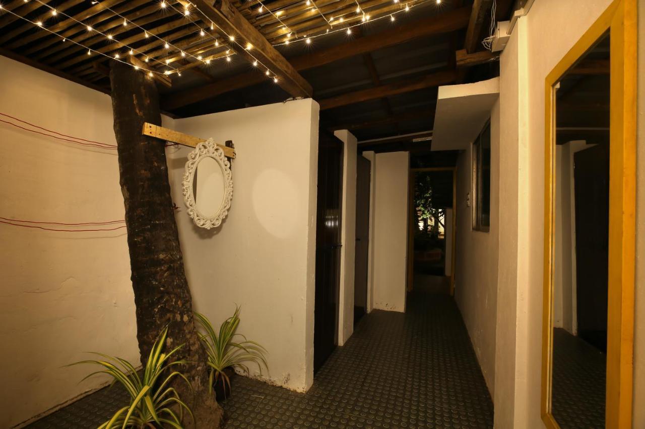Craft Hostels อันจูนา ภายนอก รูปภาพ