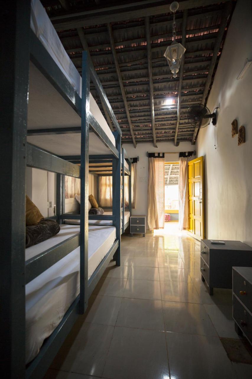 Craft Hostels อันจูนา ภายนอก รูปภาพ